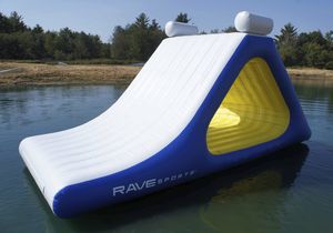 equipamento de diversão aquática escorregador / inflável