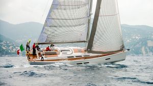 iate à vela de cruzeiro e regata / de popa aberta