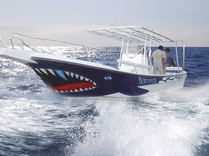 lancha de console central com motor de popa / open / de pesca esportiva / T-Top