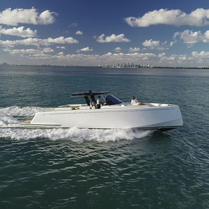 lancha Express Cruiser com motor de centro / open / com solário / T-Top