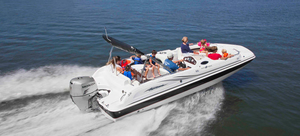 outboard-deck-boat
