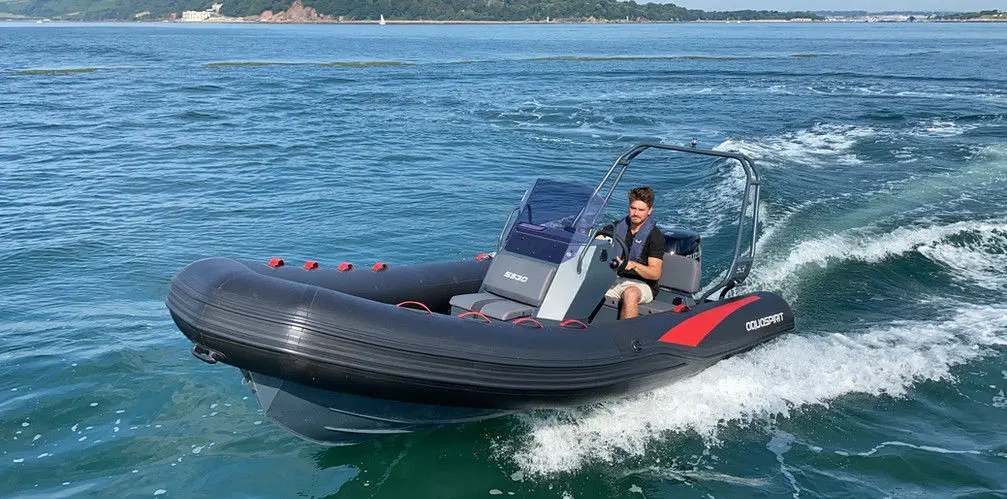 Inflatable Rubber Motor Boat with Outboard Engine - Rowing