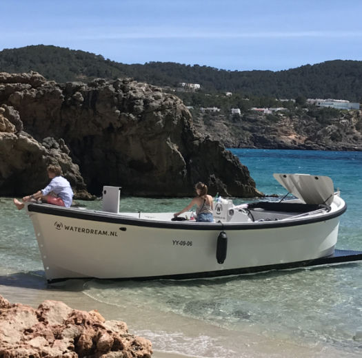 Inboard center console boat Waterdream BV ski / aluminum