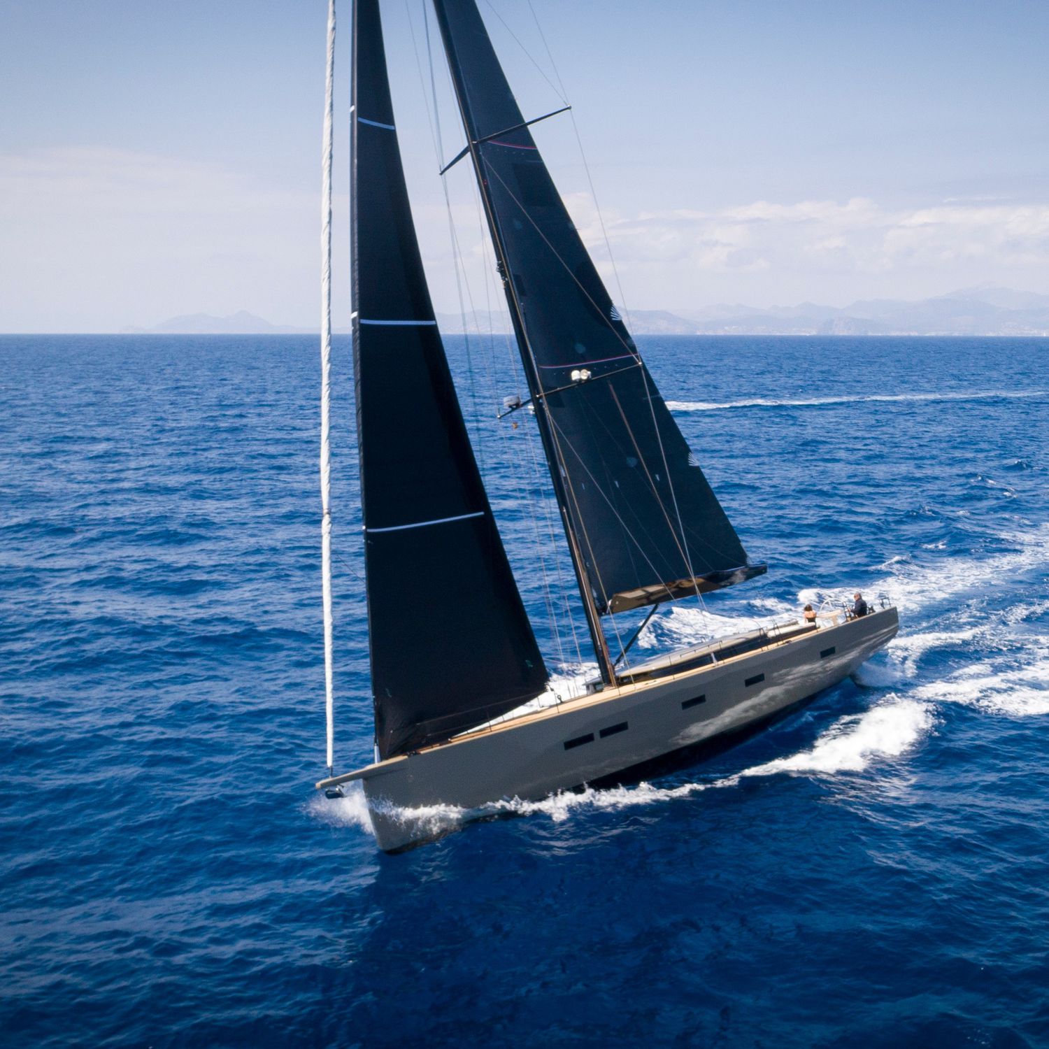 Cruising sailing yacht Y7 Y Yachts regatta / 3cabin / 4cabin