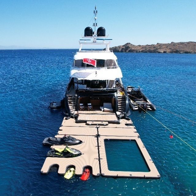 Floating swimming pool - SEARAFT - custom