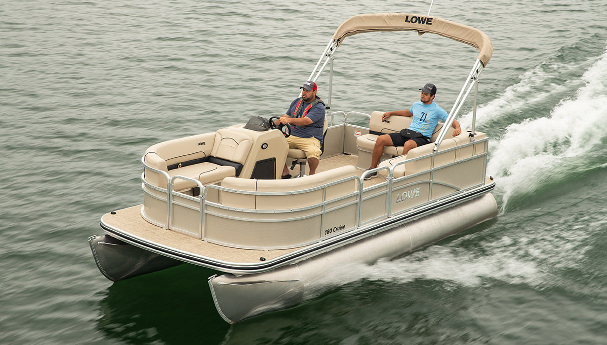 Outboard pontoon boat Ultra 180 Lowe open / side console / cruising
