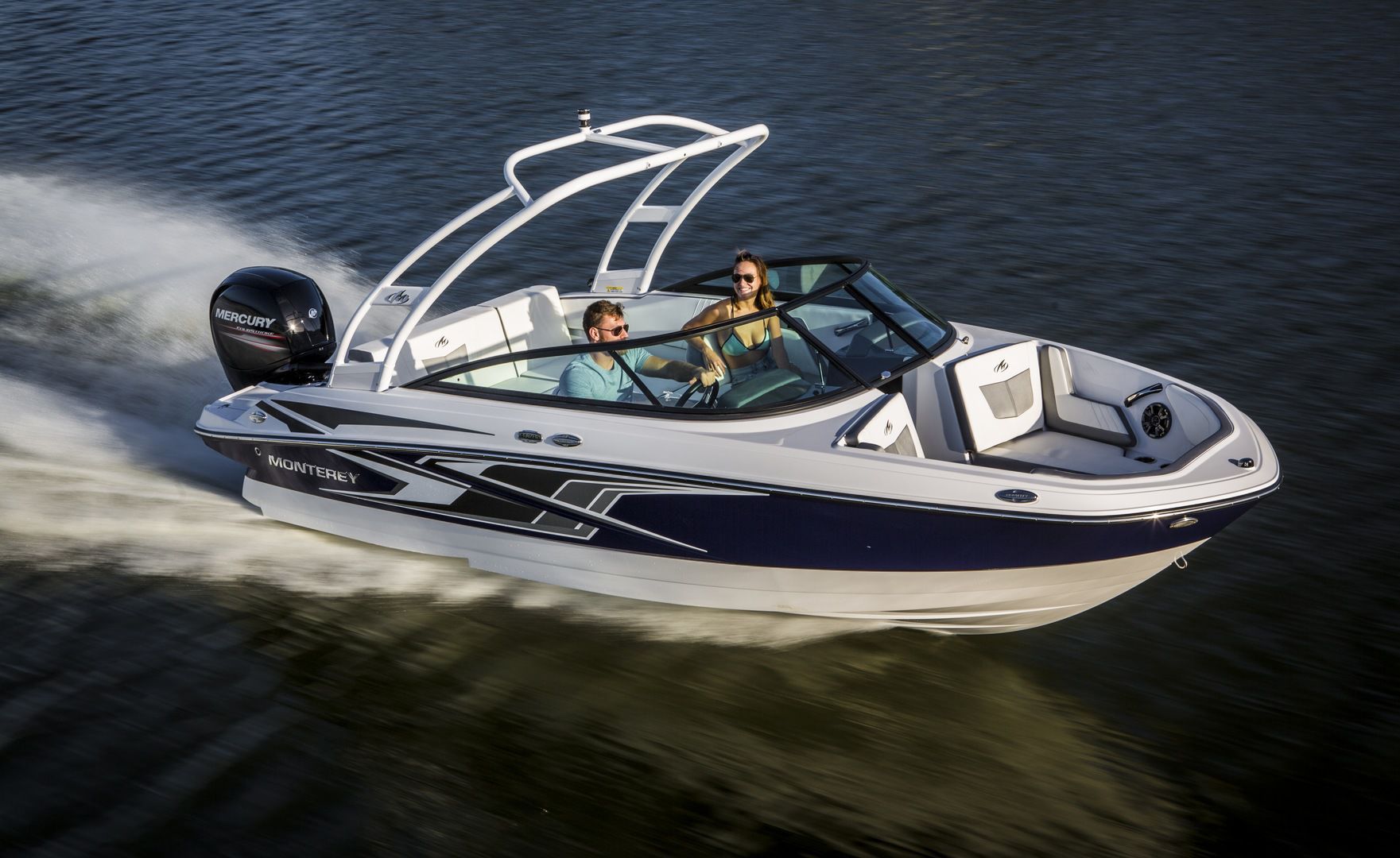 Outboard runabout - M-205 - Monterey Boats - dual-console / bowrider / ski