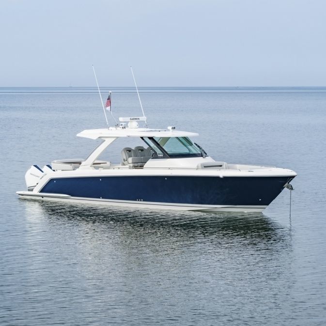 Outboard express cruiser 38 LS Tiara Yachts diesel / triple