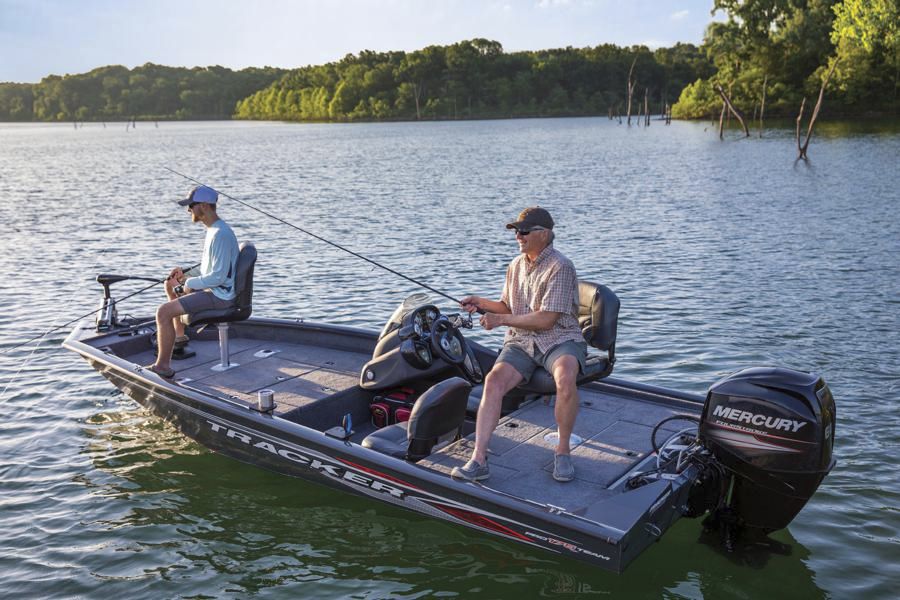 Outboard bass boat - PRO TEAM™ 175 TF - Tracker - side console / sport ...