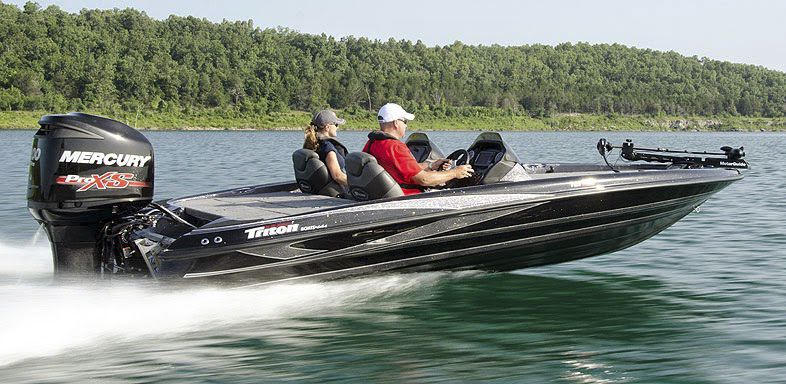 Outboard bass boat - 18 TRX - Triton Boats - dual-console / sport