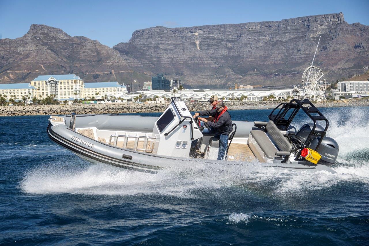 Patrol boat WAVERIDER 720 GEMINI MARINE PTY LTD multipurpose