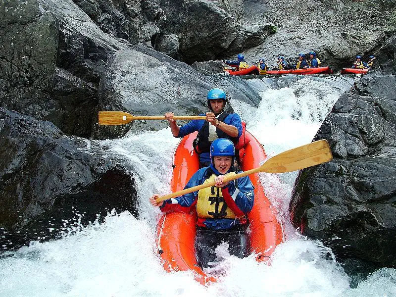 Sit-on-top kayak - K37 Mohaka - Incept - inflatable / white Sit-on-top kayak - K37 Mohaka - Incept - inflatable / white
