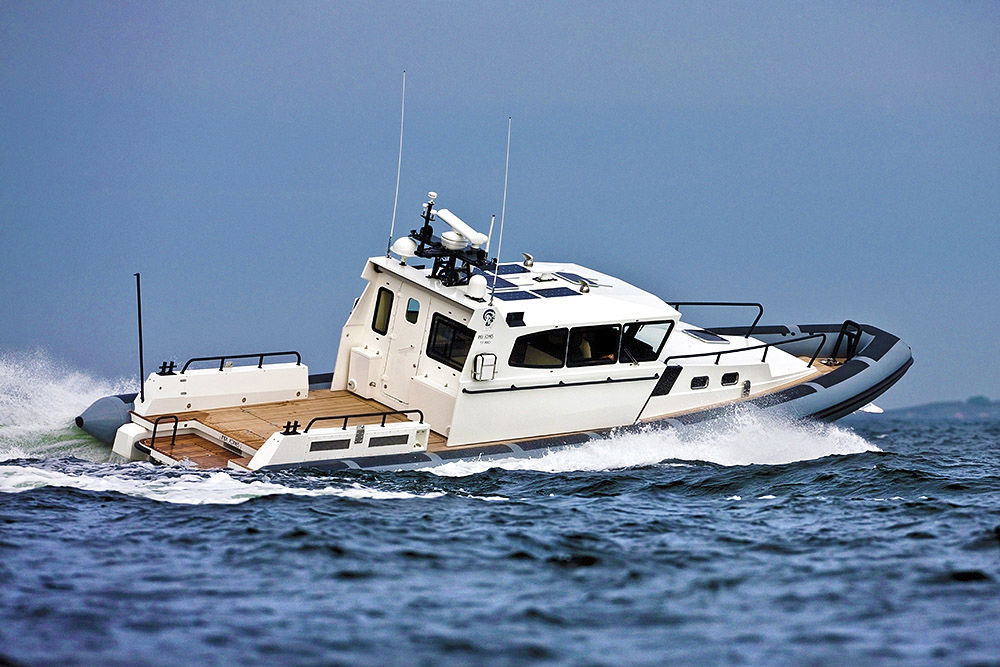 Hydrojet inflatable boat 50 Rupert Marine diesel / twinengine