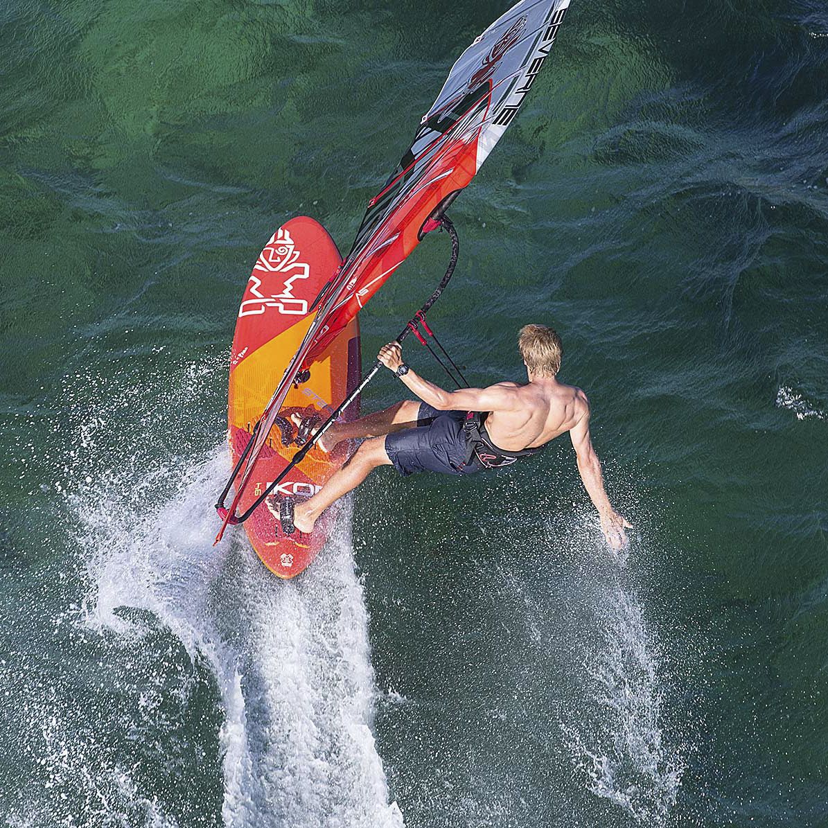 Freeride windsurf board KODE Starboard wave / speed / freestyle