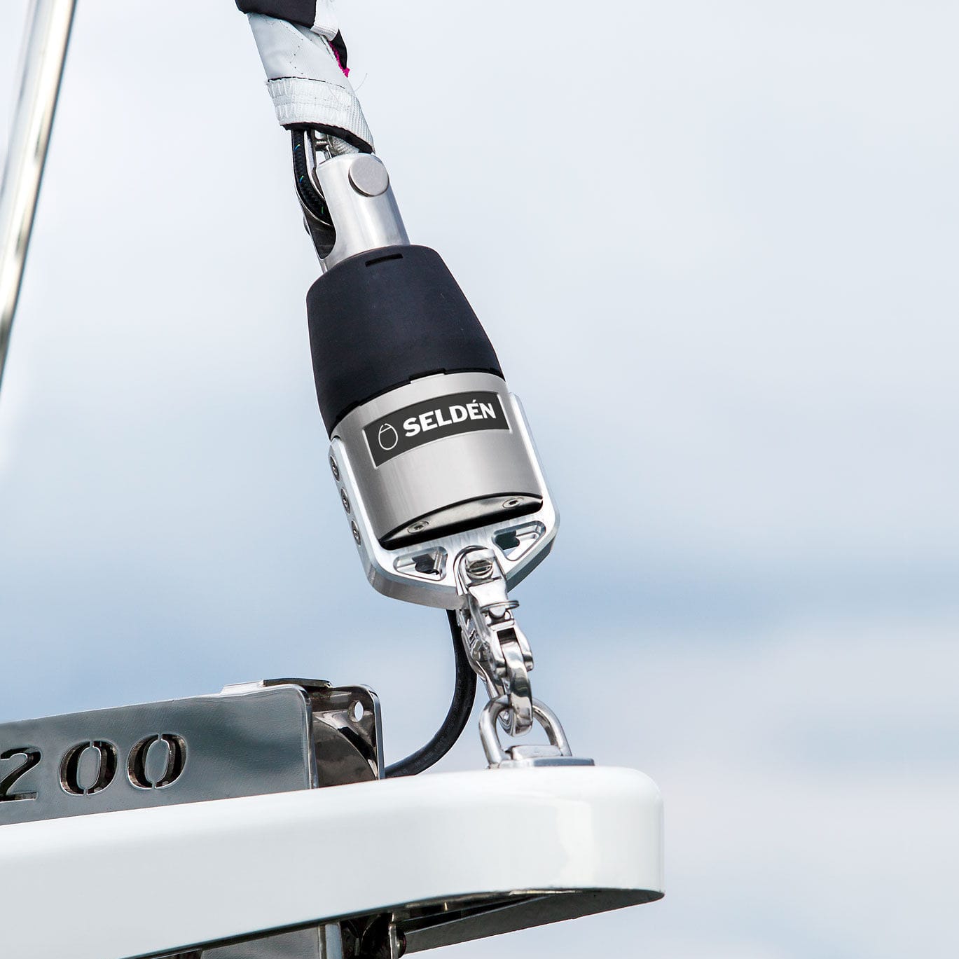 Sailboat furling system - CXe - SELDÉN MAST - for Code 0 Sailboat furling system - CXe - SELDÉN MAST - for Code 0