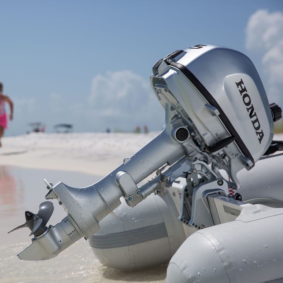 Honda Marine Outboard, BF5, Portable