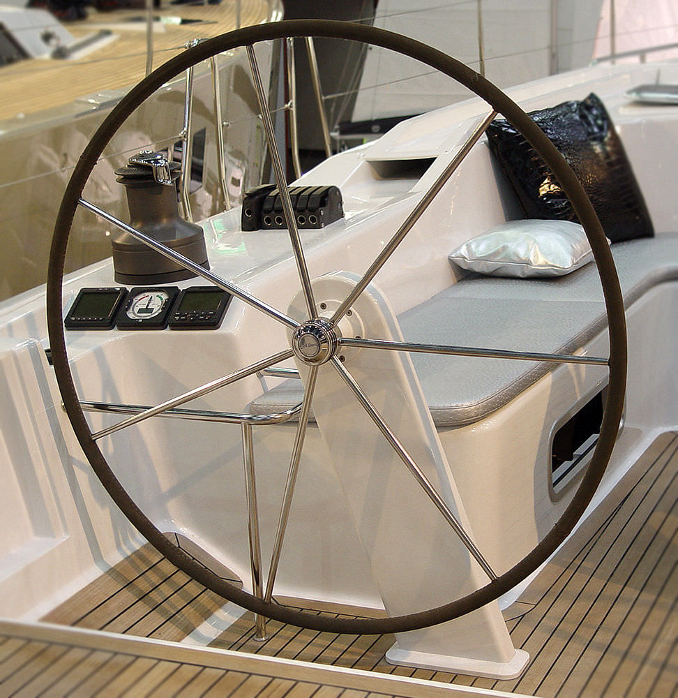 Sailboat helm wheel WHS series Jefa stainless steel / leathercovered