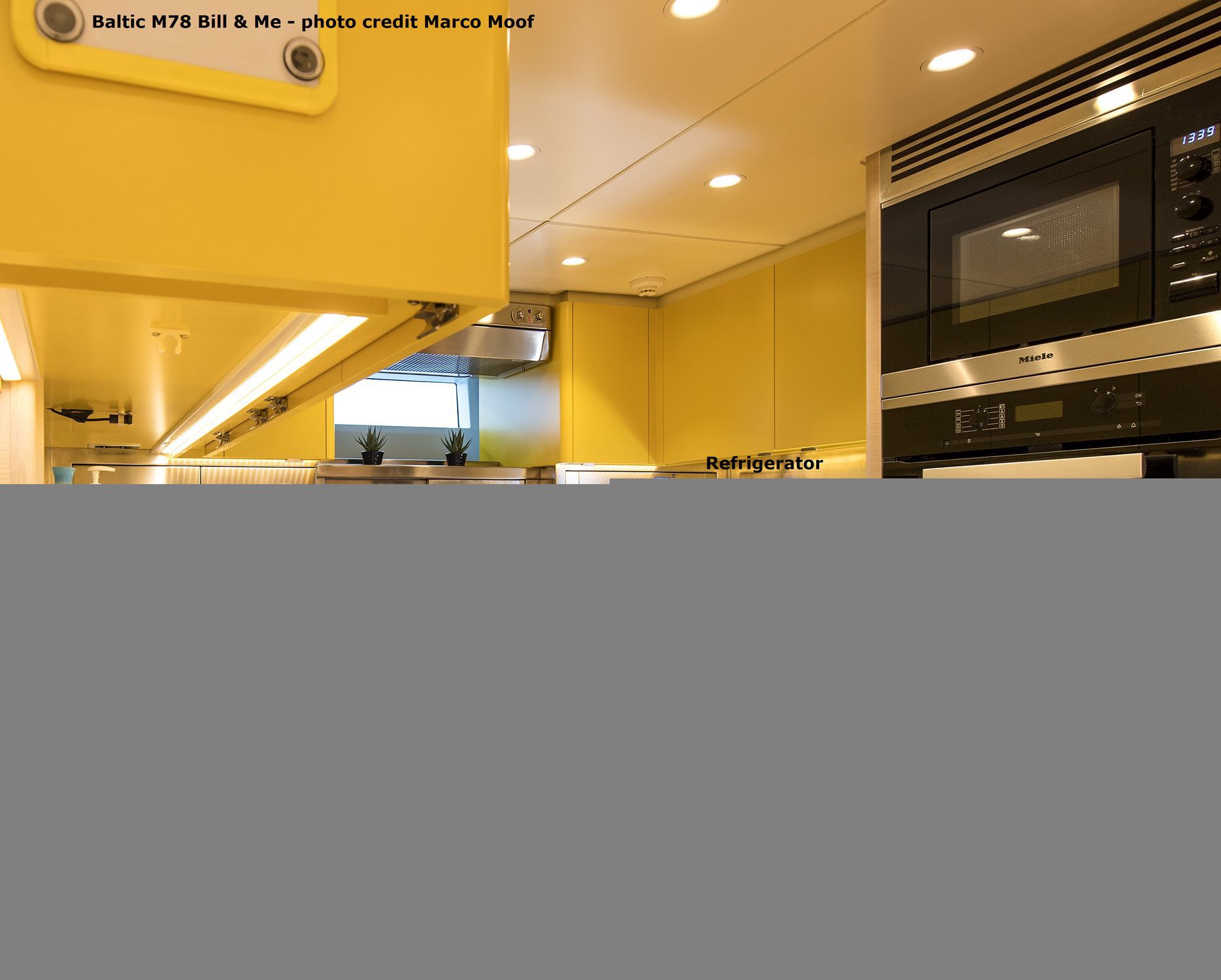 Boat refrigerator / for yachts / built-in / AC/DC - Frigonautica