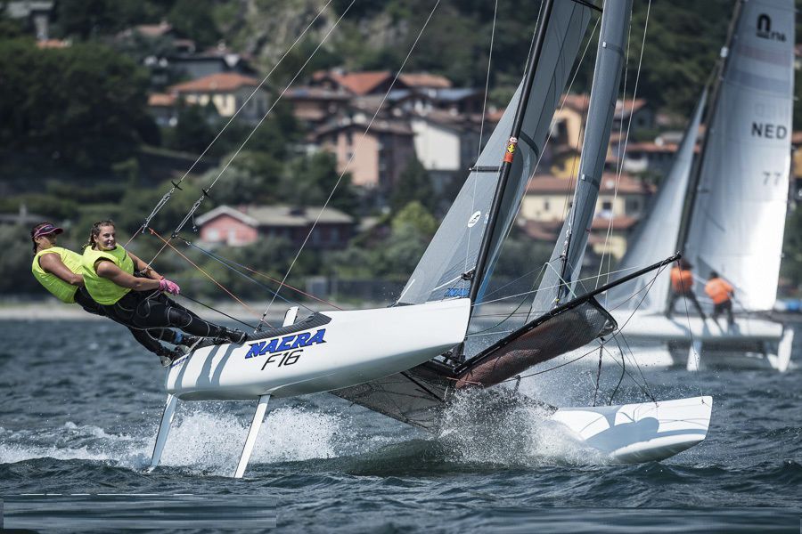 Recreational sport catamaran 16 Nacra Sailing regatta / double