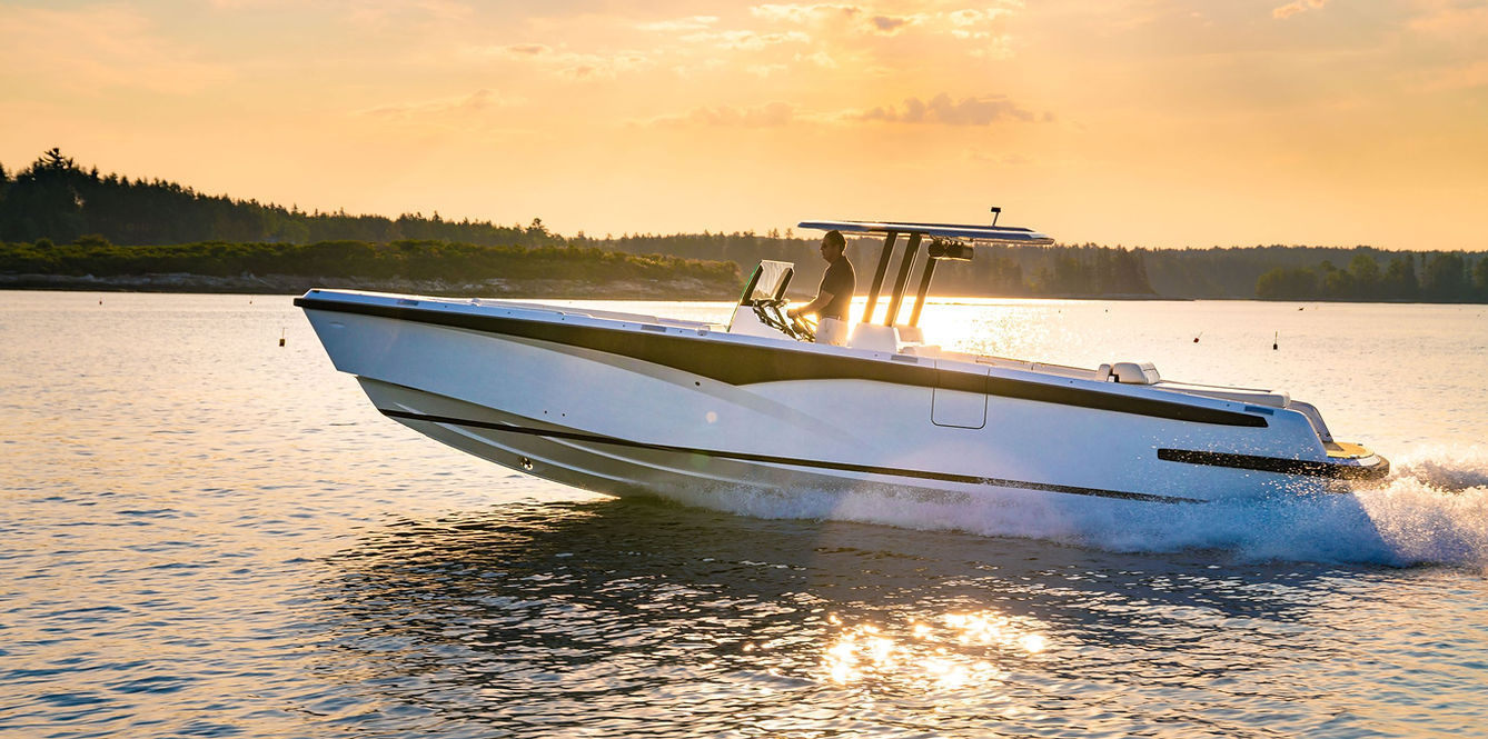 Inboard express cruiser - 10.5 BEACHLANDER - Hodgdon Yachts - crossover ...