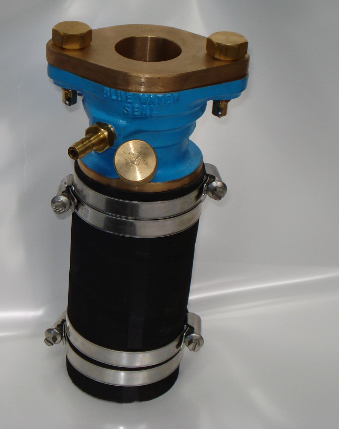 Rotating for boat propeller shafts seal BLUE WATER Chatfield