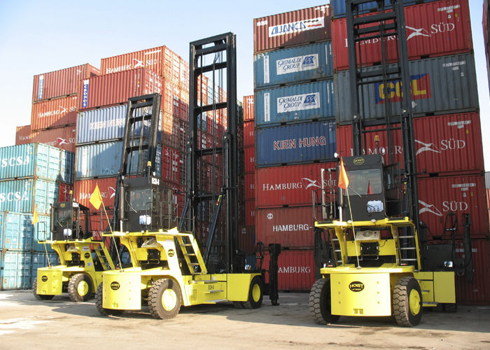 Empty container handler ECH SERIES Hoist Liftruck Mfg., Inc. with sidelift spreader