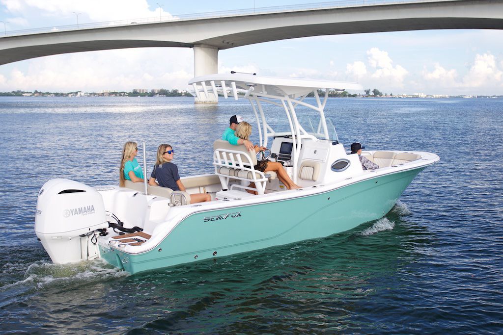Outboard center console boat - 249 AVENGER - Sea Fox Boats - side