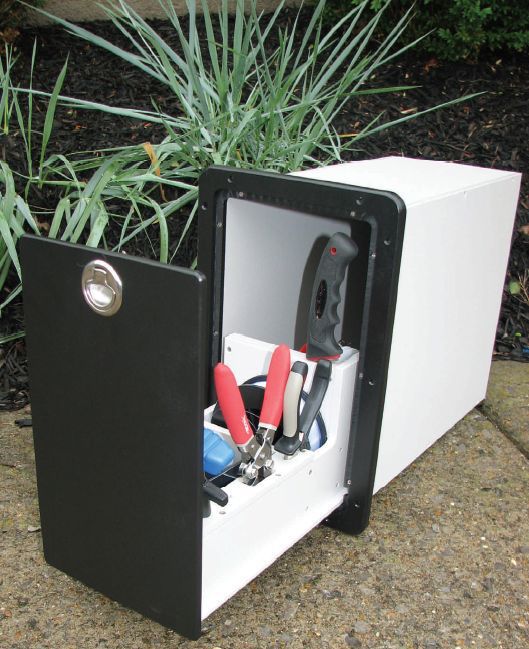 Boat storage box Pull Out Metal Moulding builtin