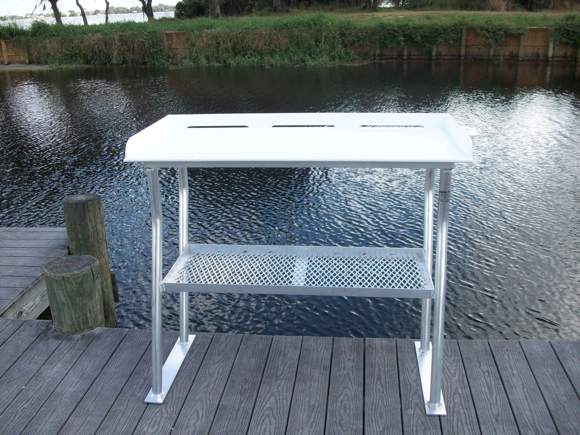 Dock fish cleaning table FCS024 C&M Marine Products fixed