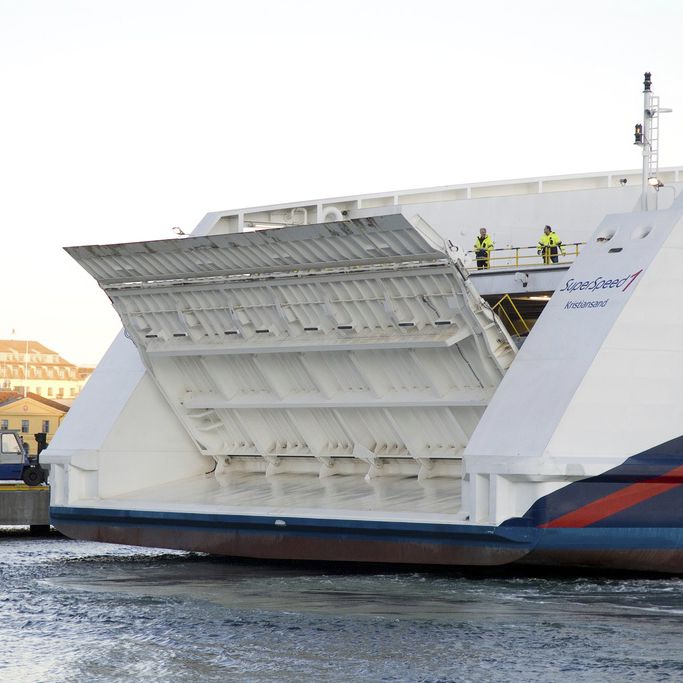 Slewing Ramp Ship Slewing Stern Ramp Vehicle Cargo Ship Photo Index