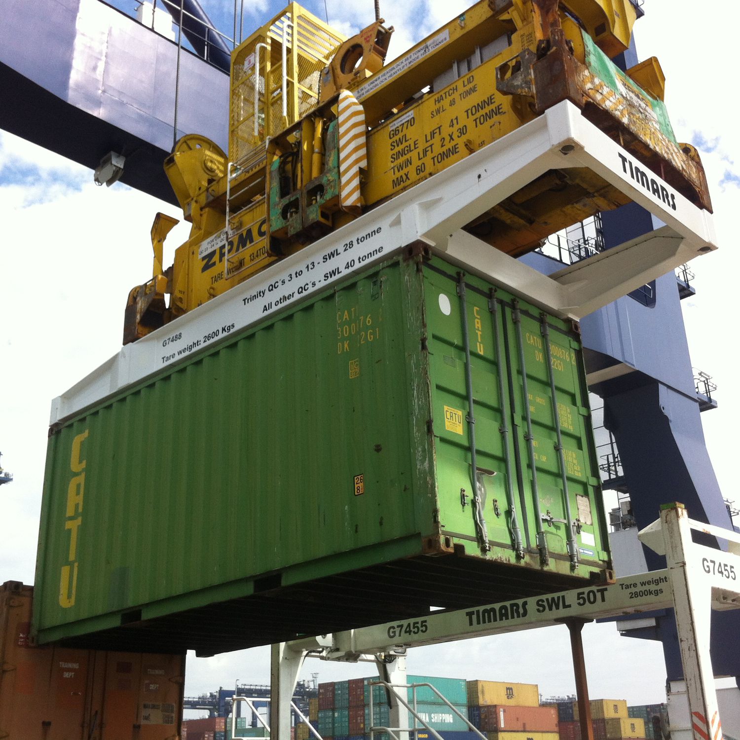 Container spreader Offset Frame 20 ft TIMARS AB electric / semi