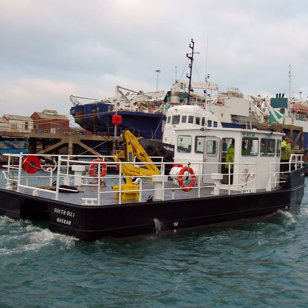 Pollution control boat PollCat Desmi catamaran / inboard