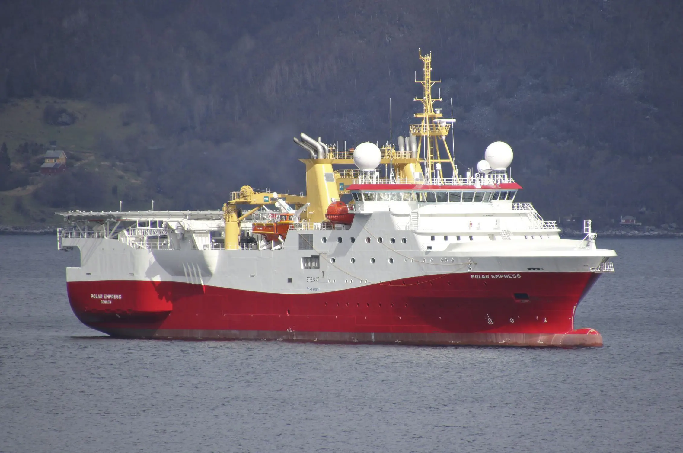 POLARIS PRINCESS, Vehicles Carrier - Details and current