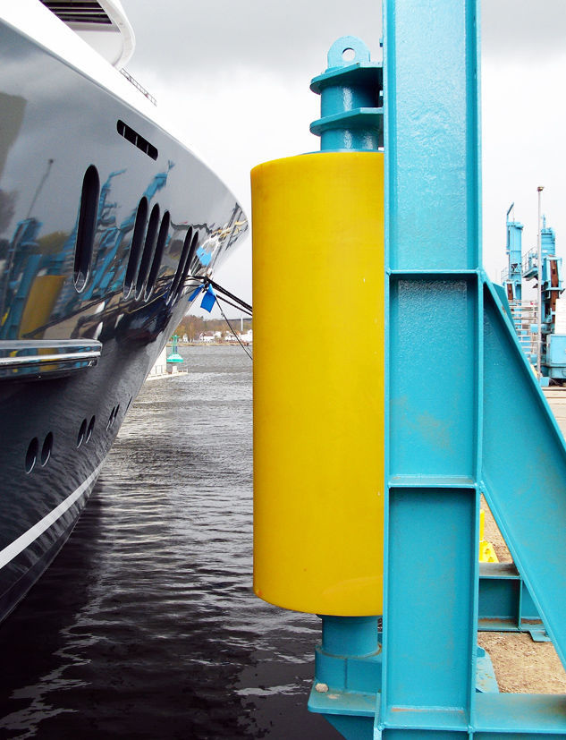 Harbor fender ROLLER ShibataFenderTeam pier / wheel