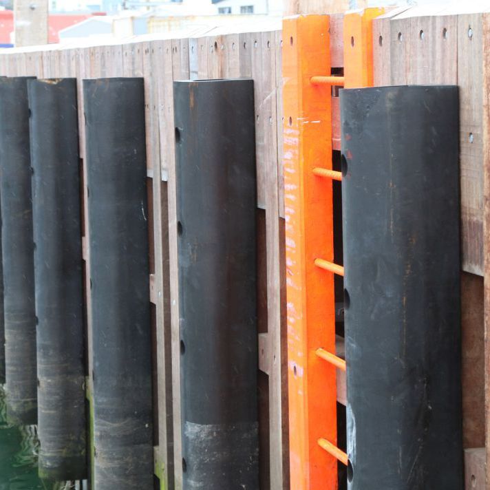 Harbor fender Extruded ShibataFenderTeam pier / Dshape