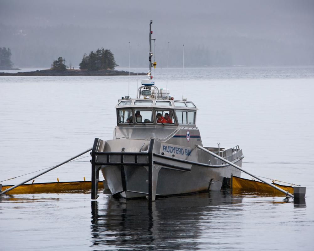 Oil spill recovery boat - 47' Skimmer - Rozema Boats Works - inboard /  aluminum