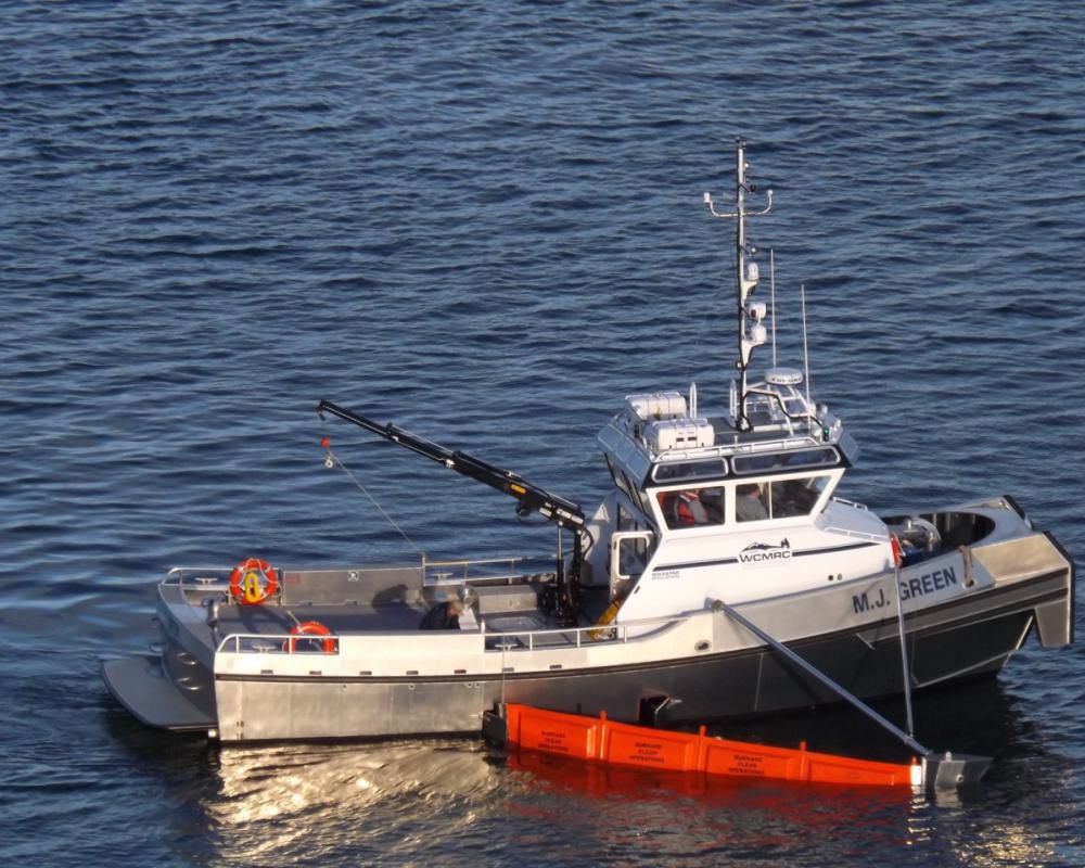 Oil spill recovery boat - 47' Skimmer - Rozema Boats Works