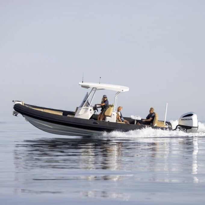 Outboard inflatable boat SP 800 Highfield boats open / center