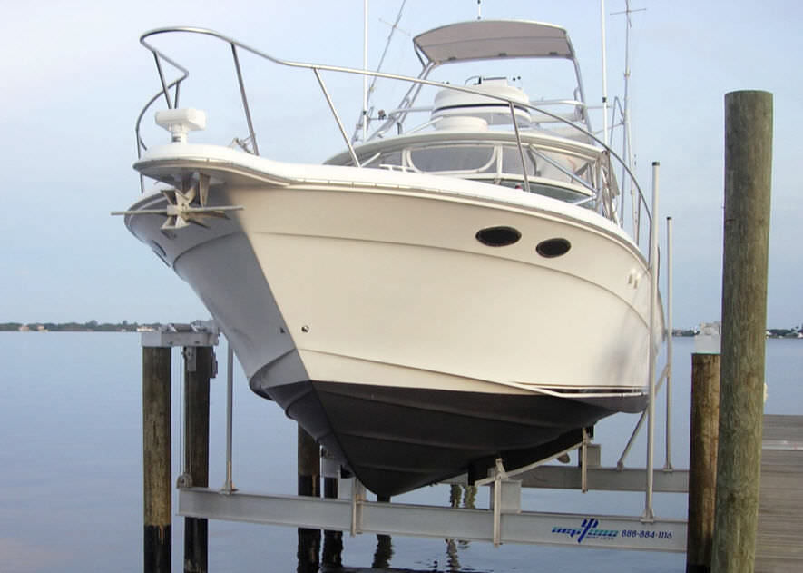 Yacht lift Neptune Boat Lifts, Inc. aluminum