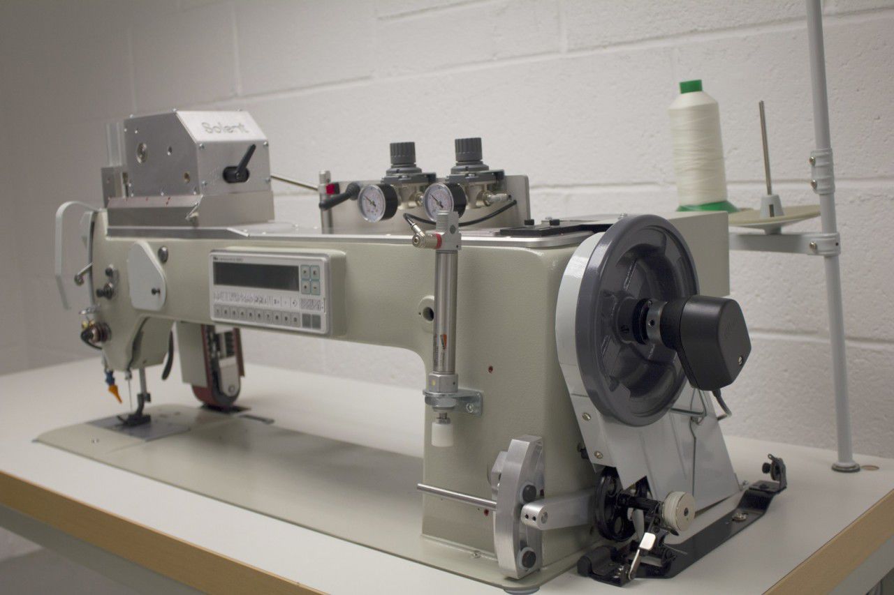 Sailmaker sewing machine OFFSHORE2 Solent Sewing Machines Ltd.