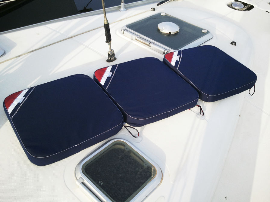 Sundeck cushion NAVISHELL for boats