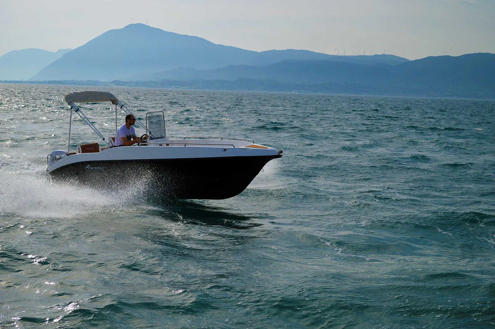 Outboard center console boat - NIREUS Ω53 PLEASURE - LGK MARINE