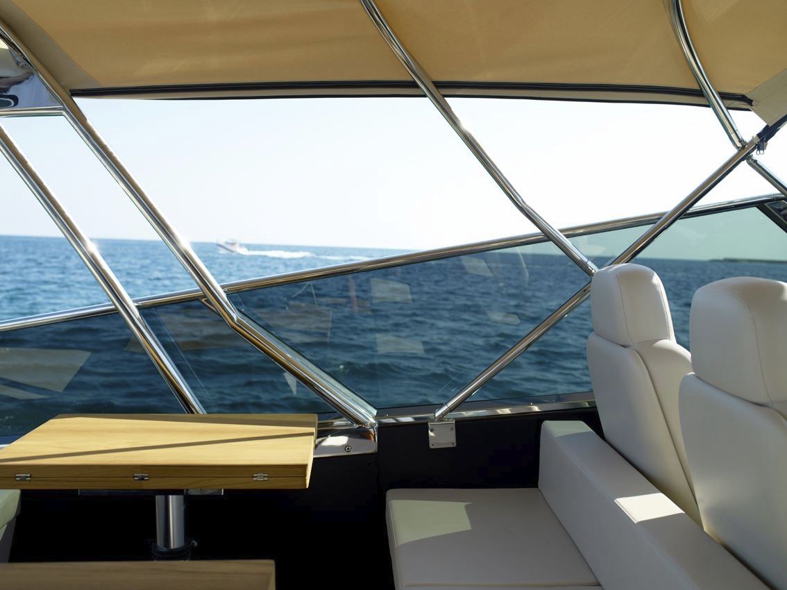 Custom windshield Mazzer Srl for boats