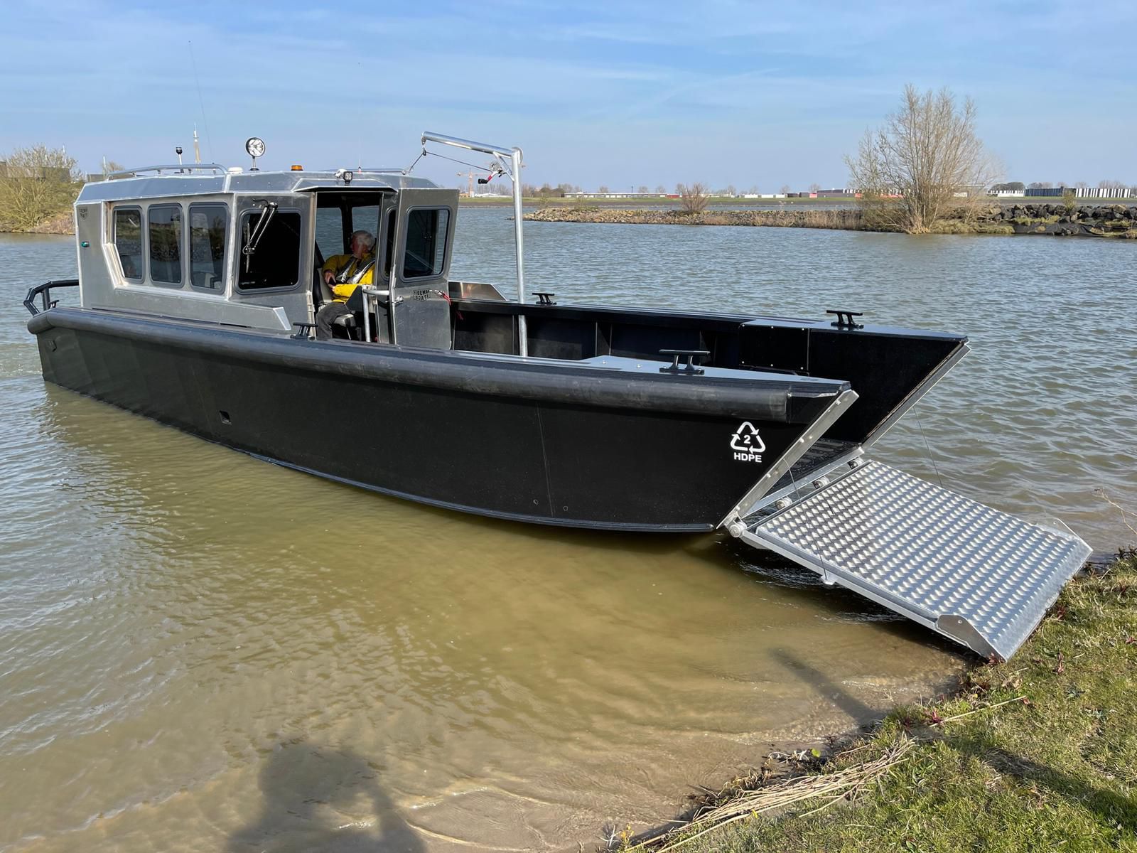 Landing craft - LCC 1000 - Tideman Boats BV - outboard / HDPE / trailerable