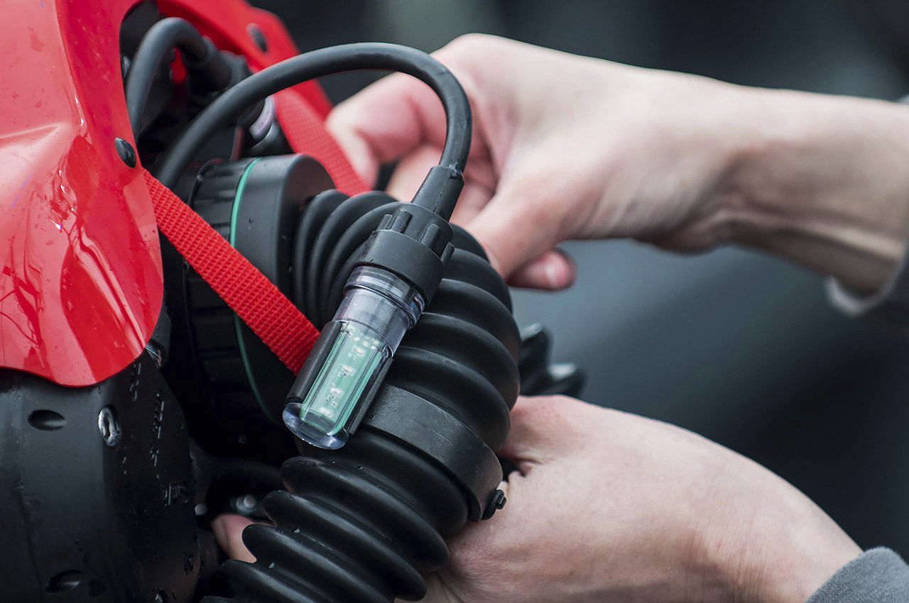 Closed circuit diving rebreather - RedBare CCR - Vobster Marine Systems