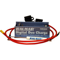 Battery charge regulator / for boats