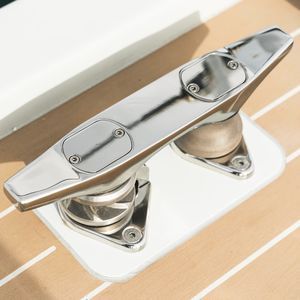 yacht mooring cleat