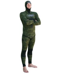 spearfishing wetsuit 1