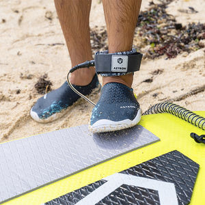 stand-up paddle board leash