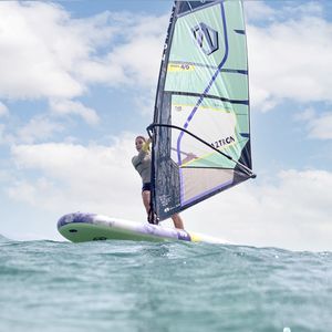 light-wind windsurf sail